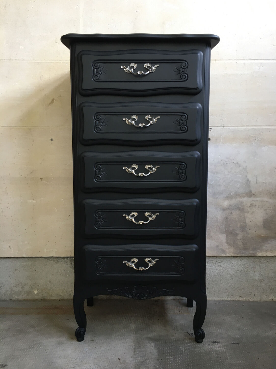 Vintage chiffonnier with black makeover