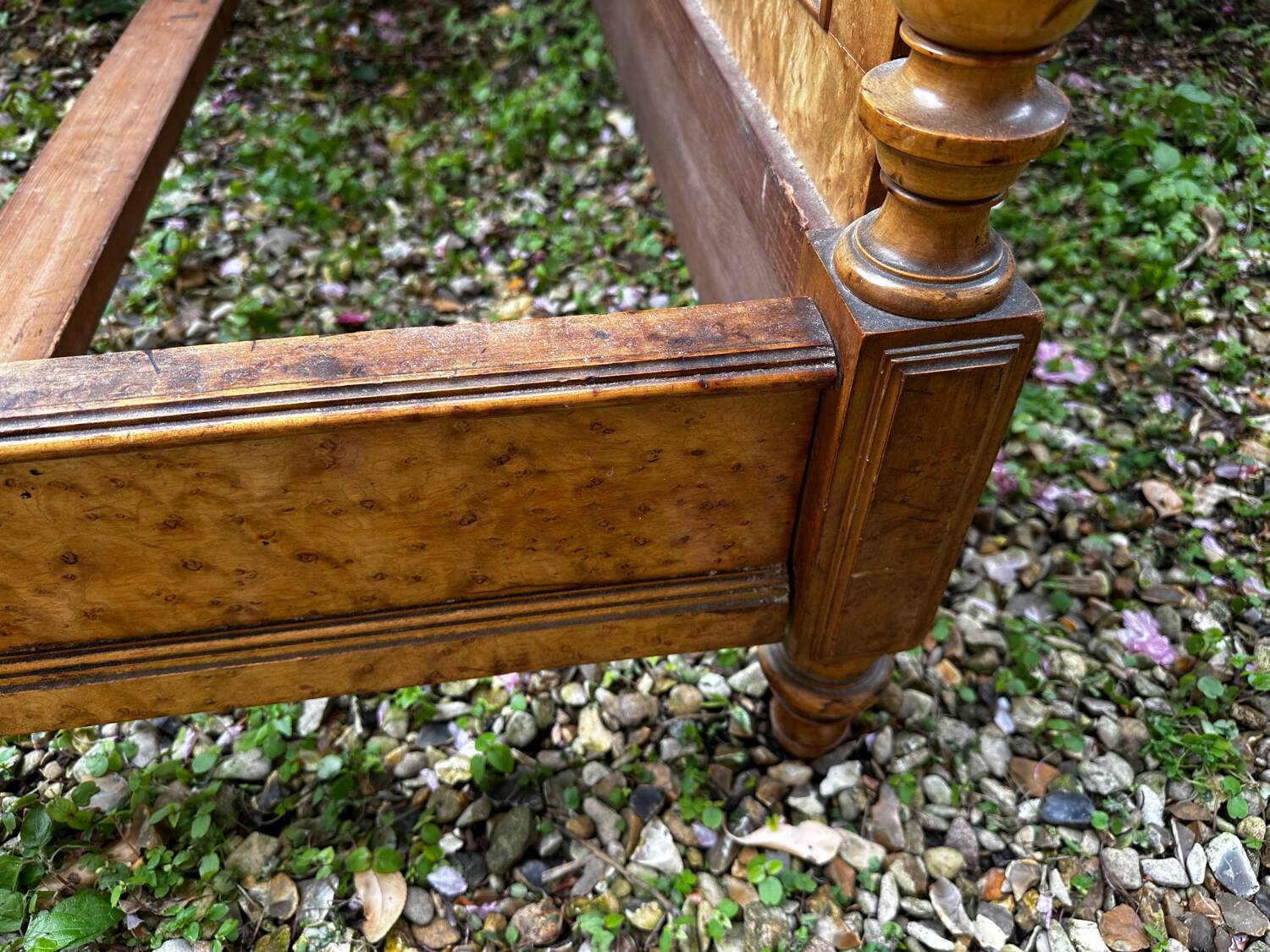 Louis Philippe wood briar bed, Restoration, 19th century