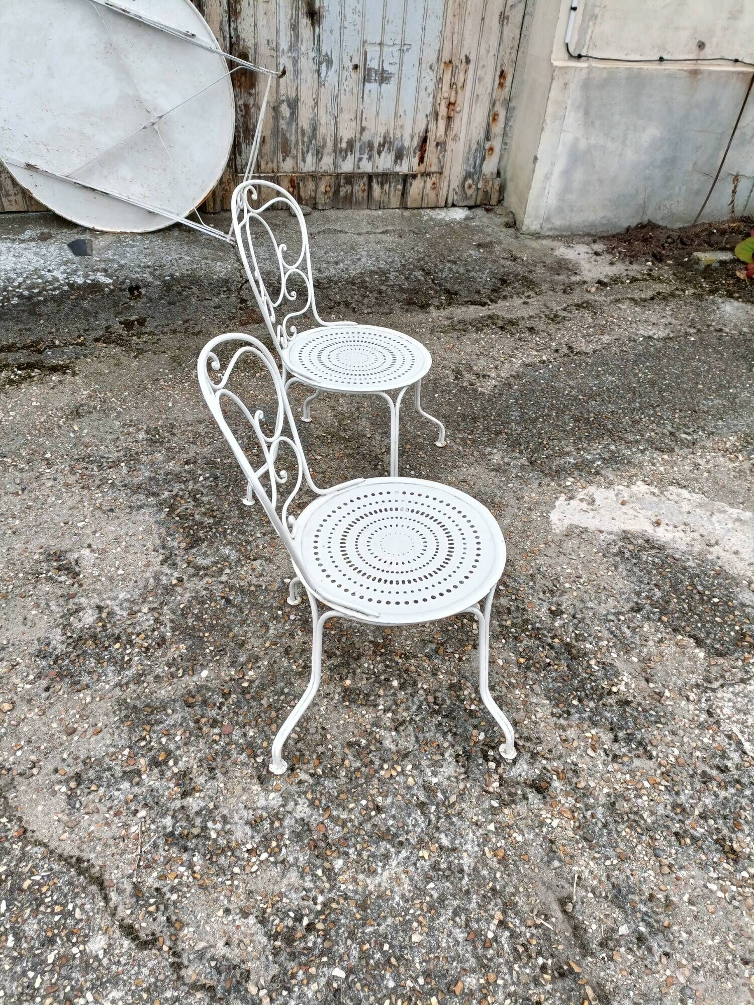 Garden furniture 4 places wrought iron old vintage xxeme