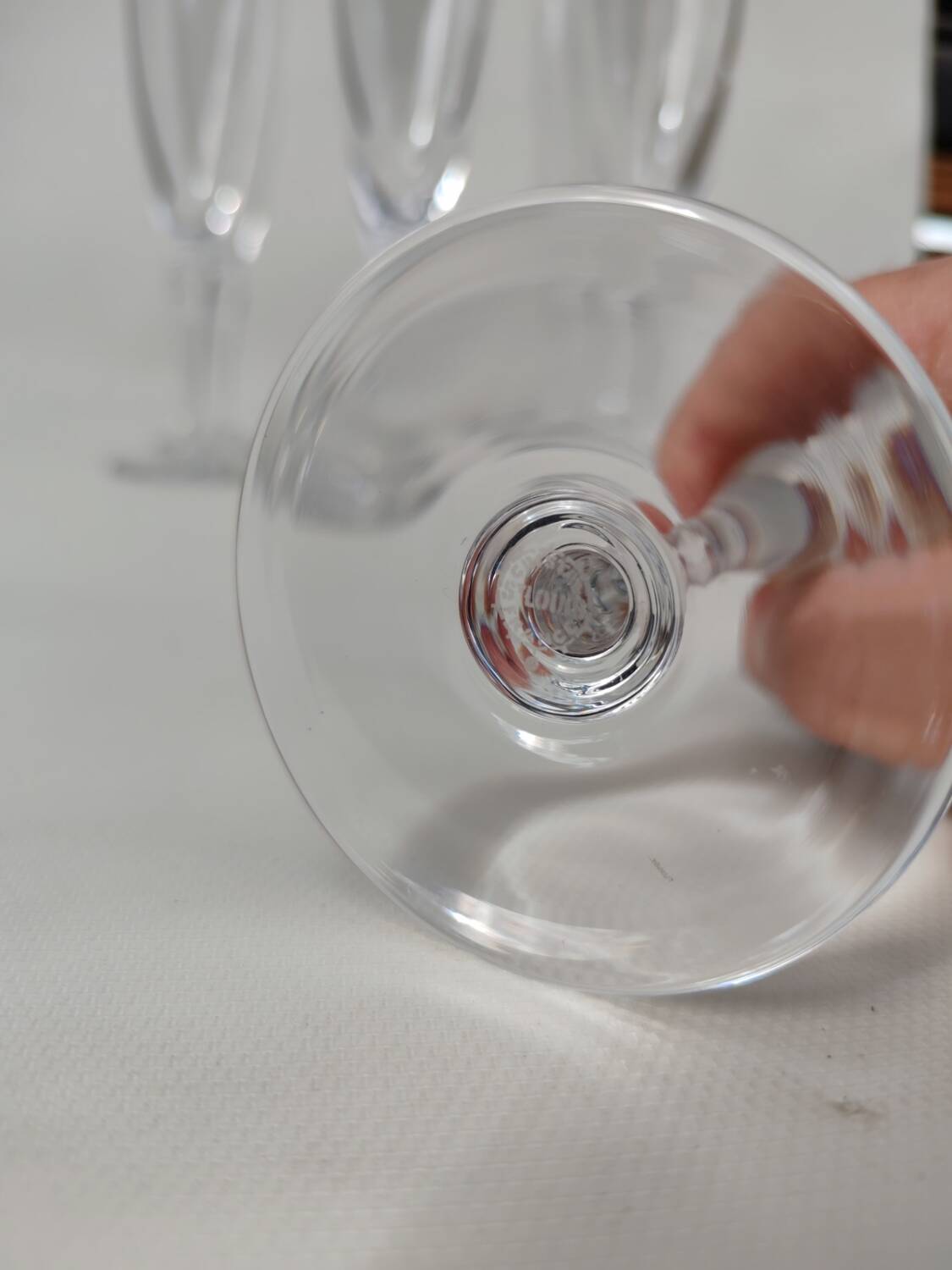9 crystal champagne flutes from Saint Louis, Grand Lieu model.