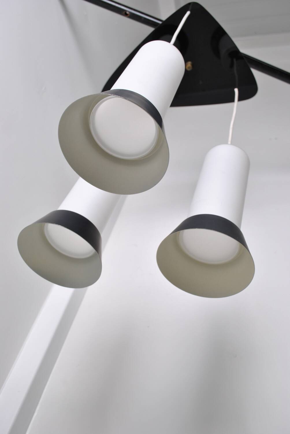 Suspension 3 opalines 1960