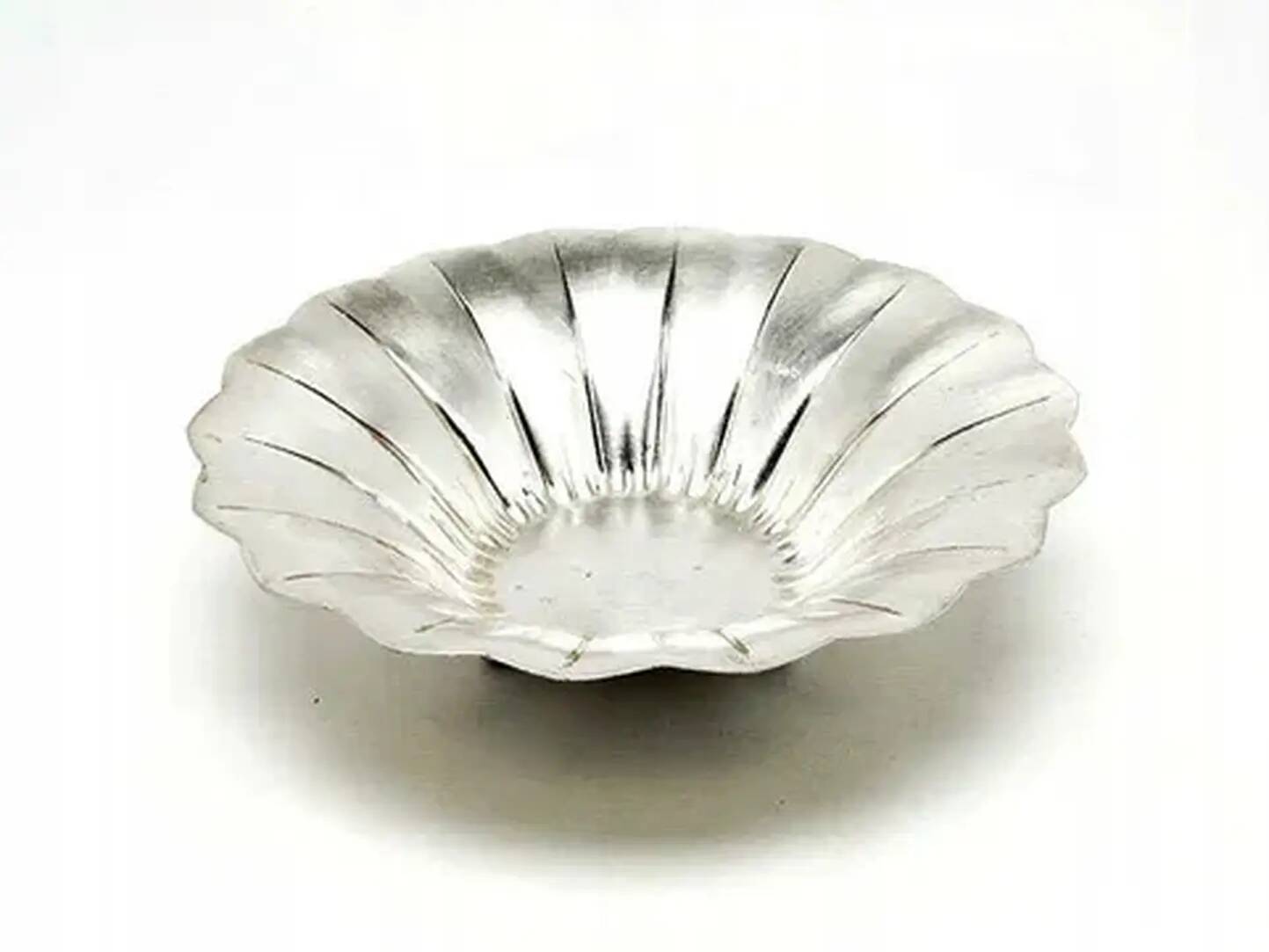 Plat Art Déco, en laiton argenté, WMF Ikora, Allemagne, années 1930