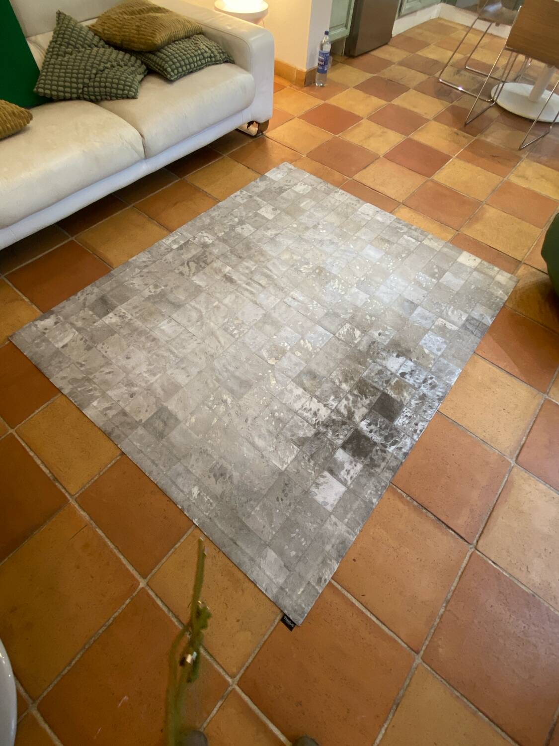 Cowhide rug, silver-grey patchwork
