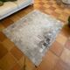 Tapis en peau de vache, patchwork gris argenté