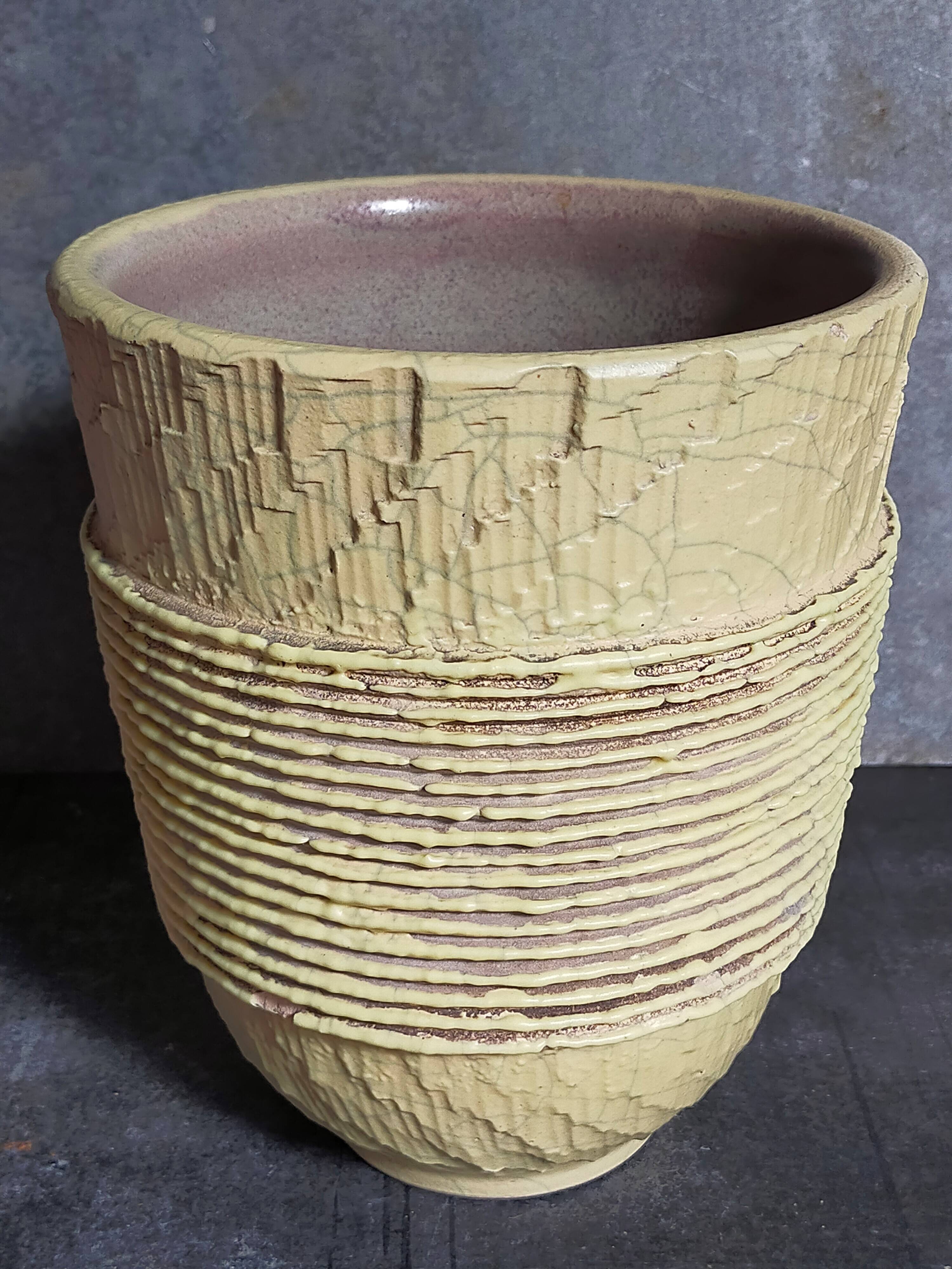 French Art-Deco ceramic vase cracked vanilla