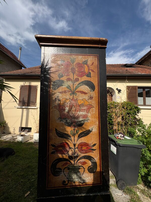 Armoire haut savoyard