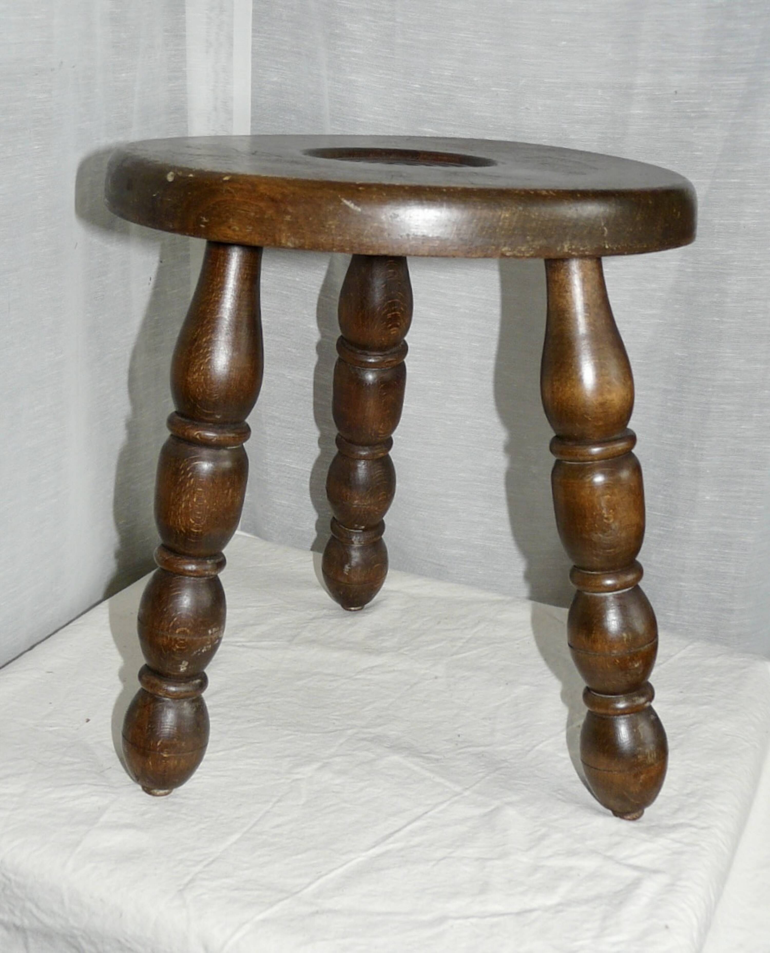 Vintage turned wood tripod stool 1950-60