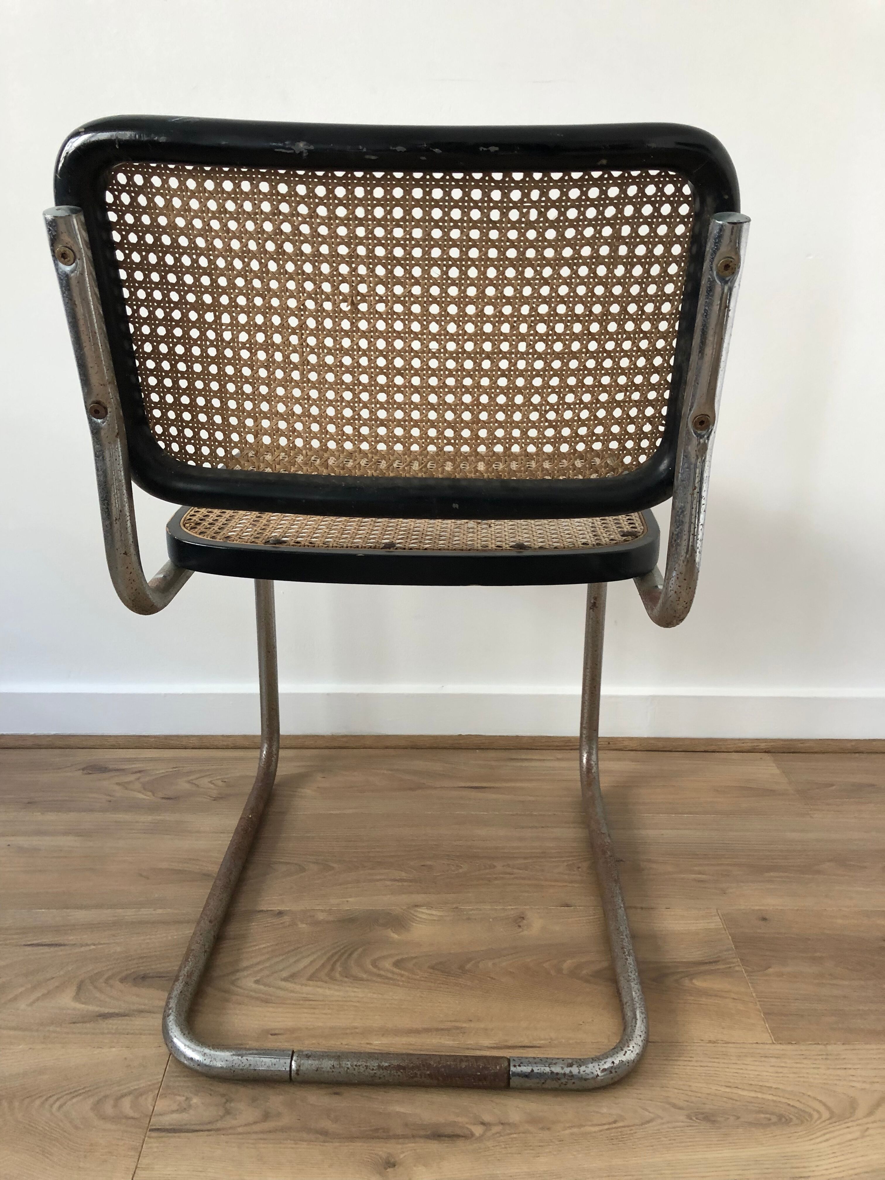Marcel Breuer B32 cesca chair