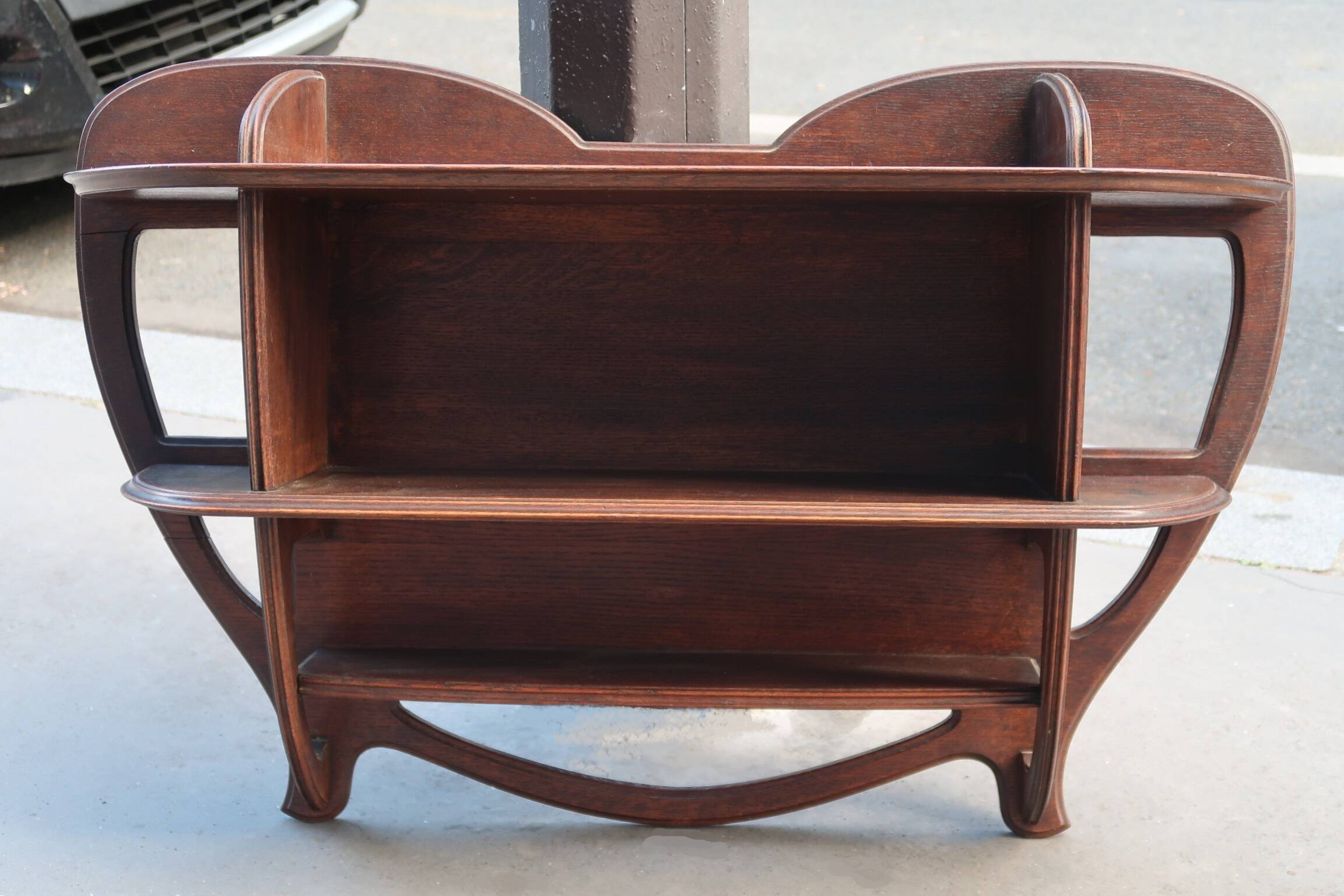 Large shelf 1900 Art Nouveau in solid oak
