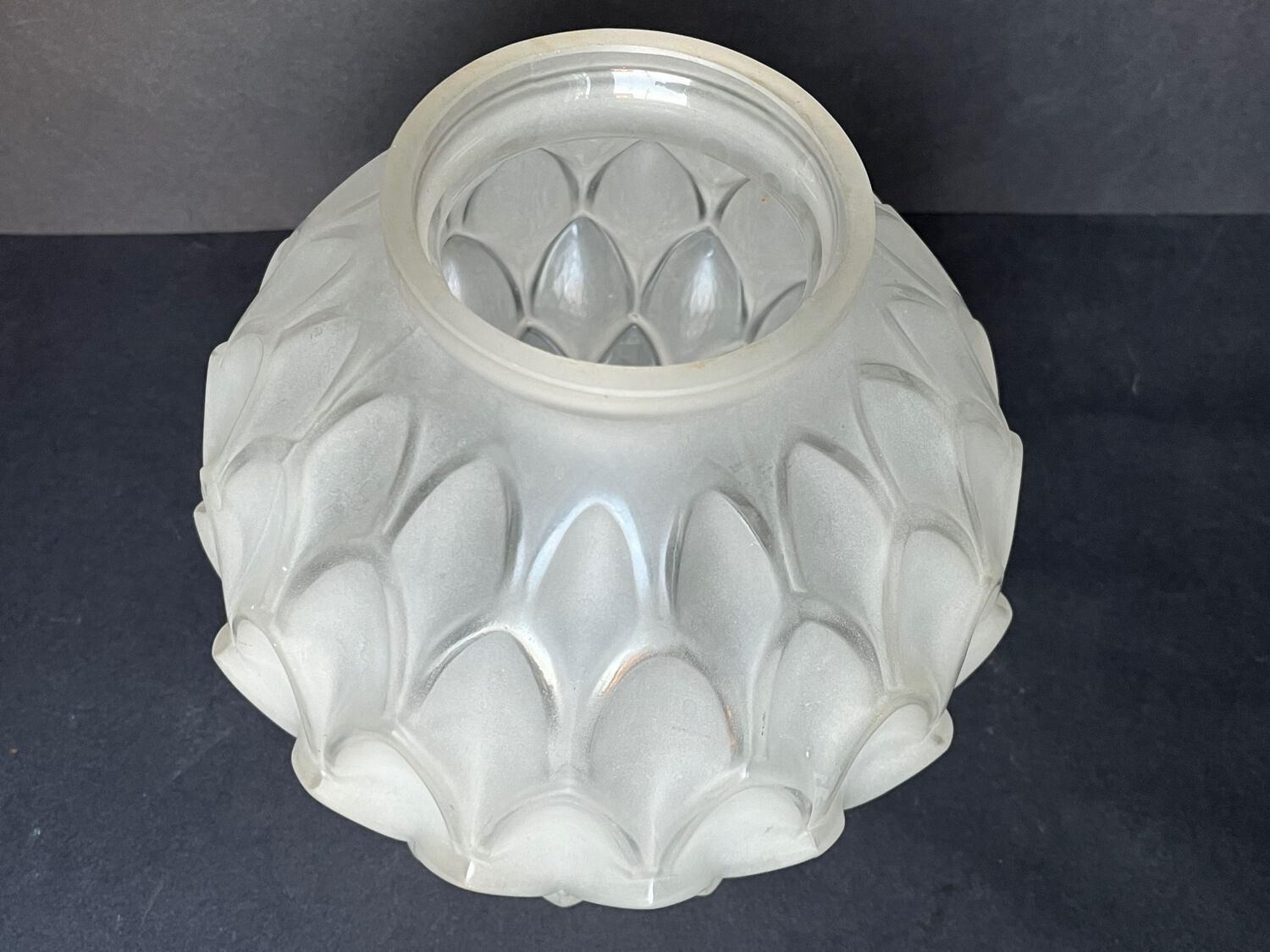 Artichoke vase by Pierre d'Avesn