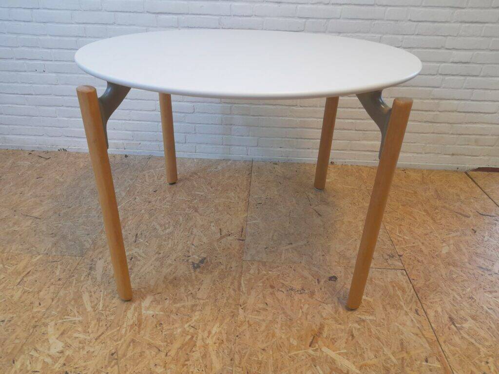 Table Bruno Rey