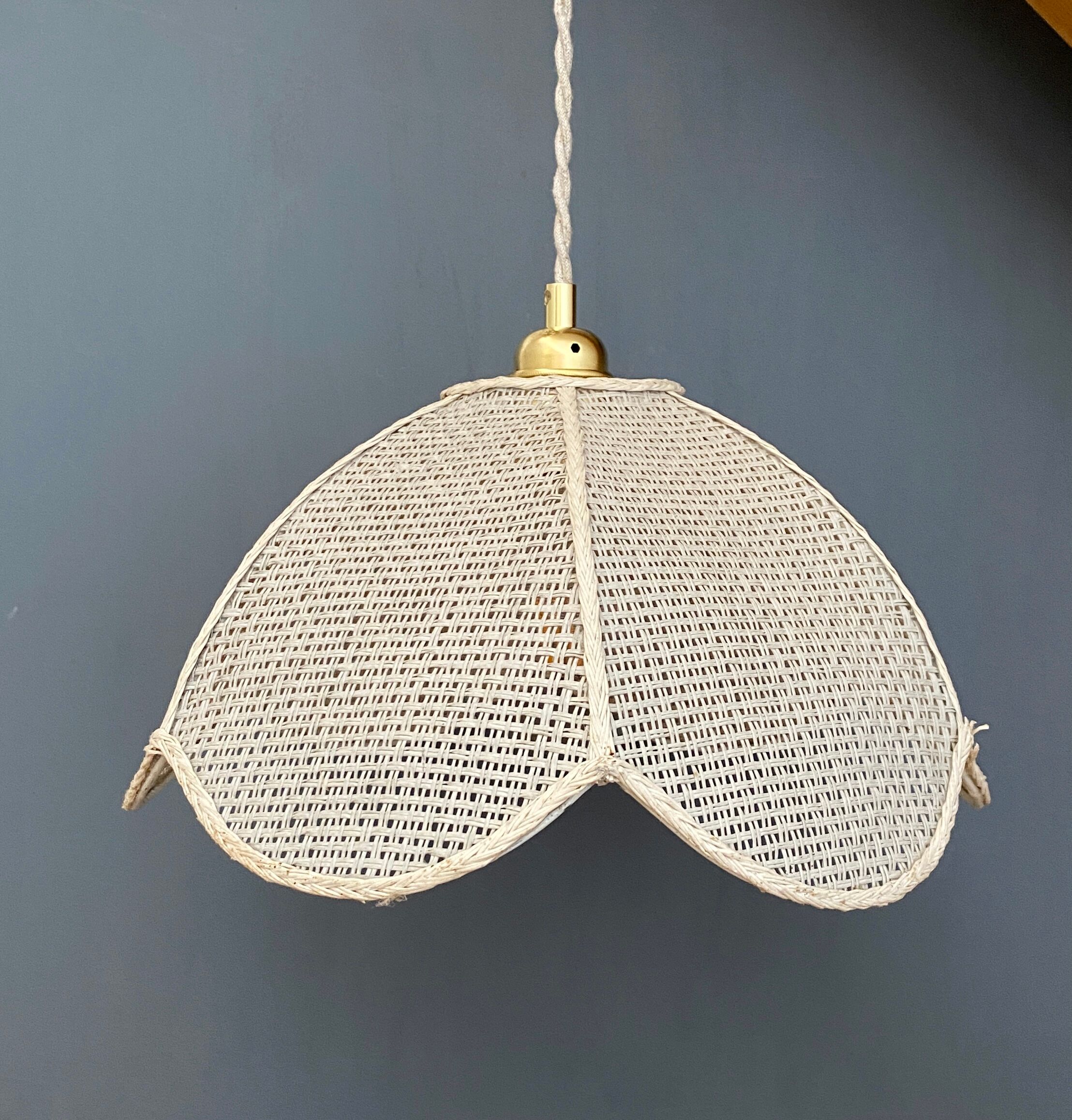 Suspension lamp vintage flower