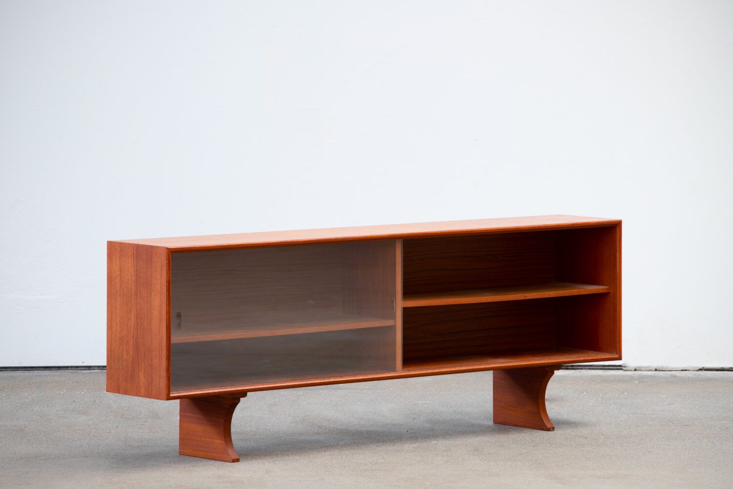 Danish sideboard designed by Gunni Omann for Axel Christensen ACO Scandinavian vintage 1960