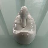 Beurrier cygne en porcelaine