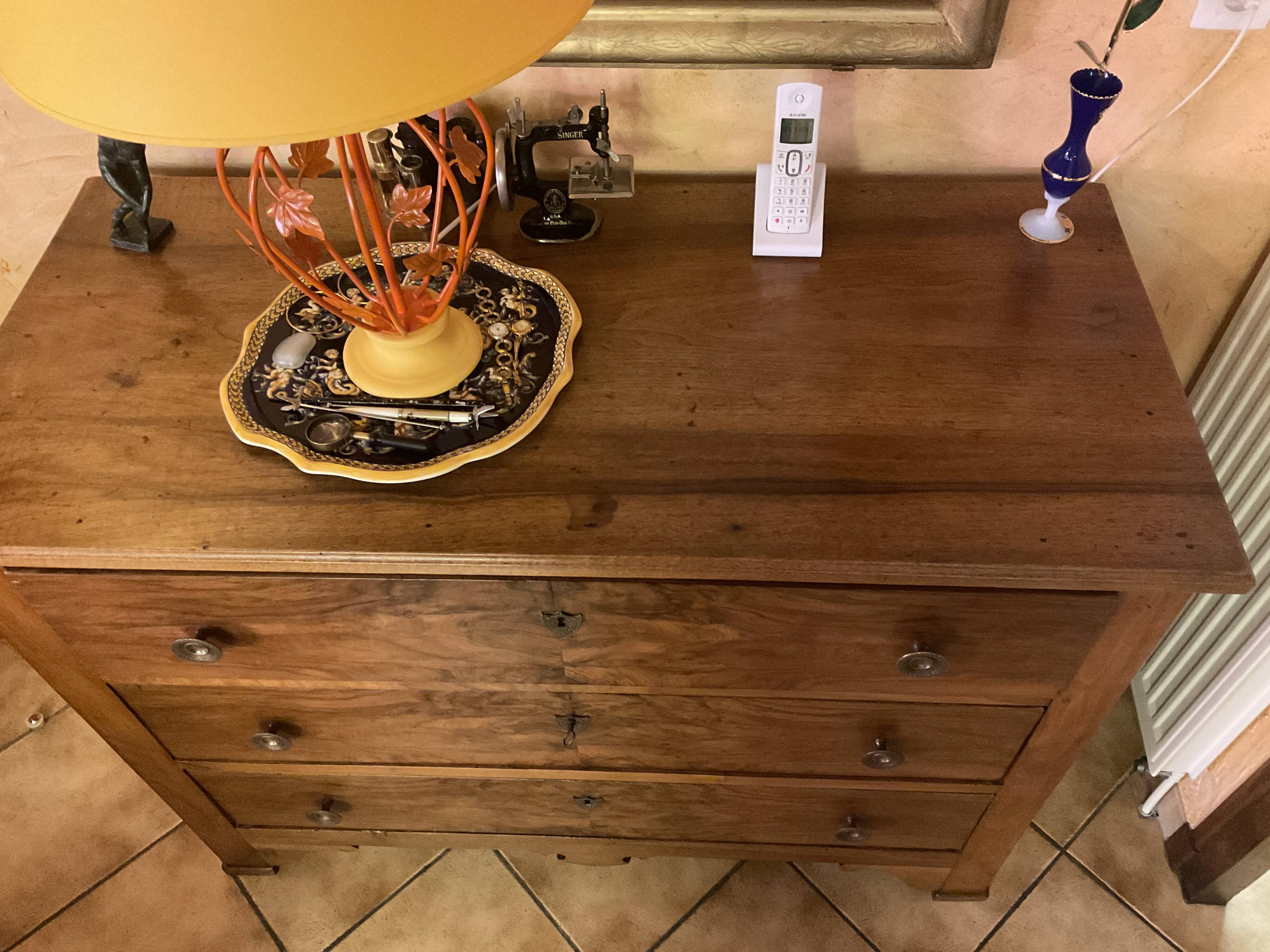 Louis-Philippe walnut chest of drawers