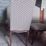 6 chaises Louis XV – tapisserie traditionnelle à ressorts – bois massi