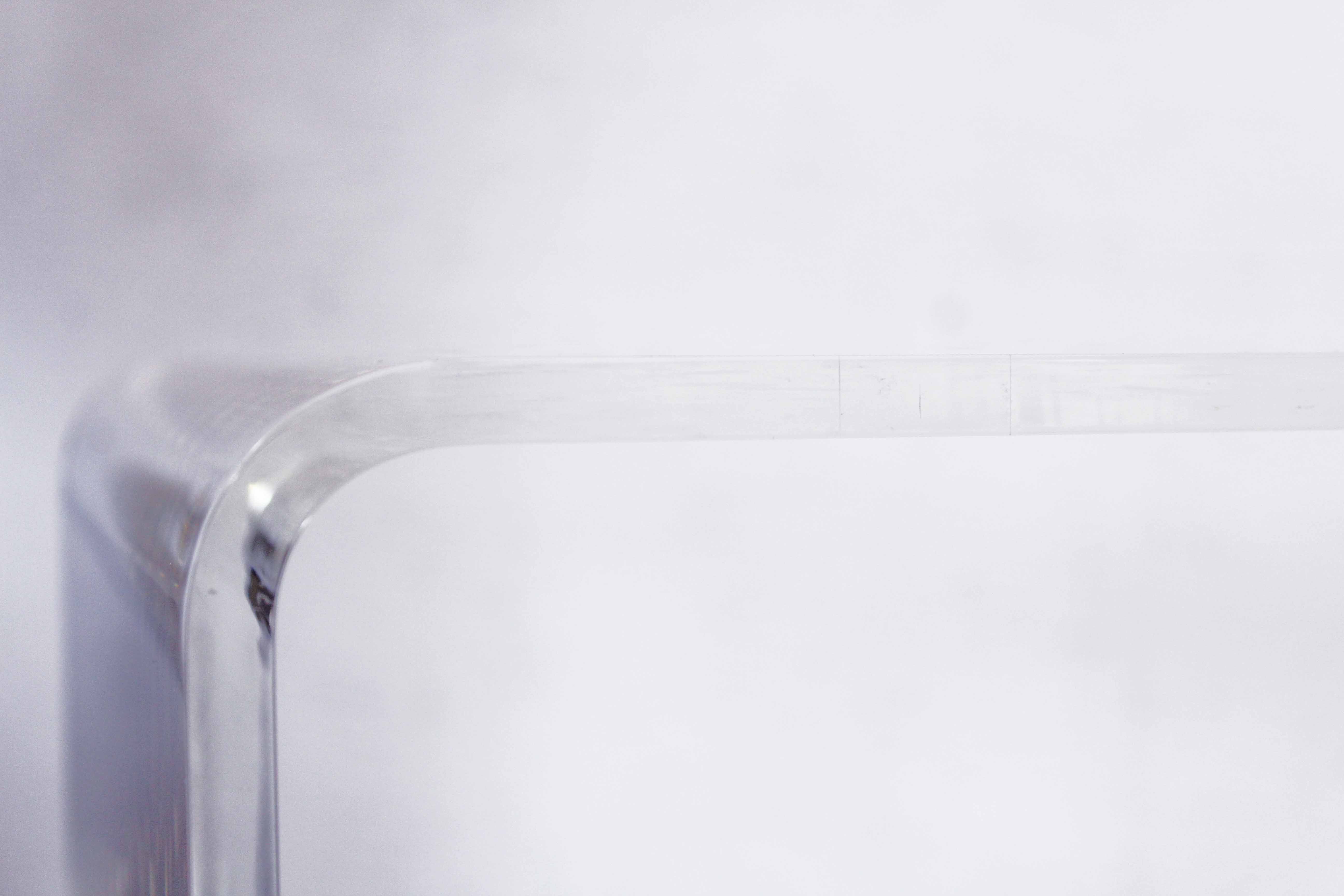 Storage cabinet or plexiglass tray