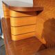 Cosy-corner vintage 1950 serves and library