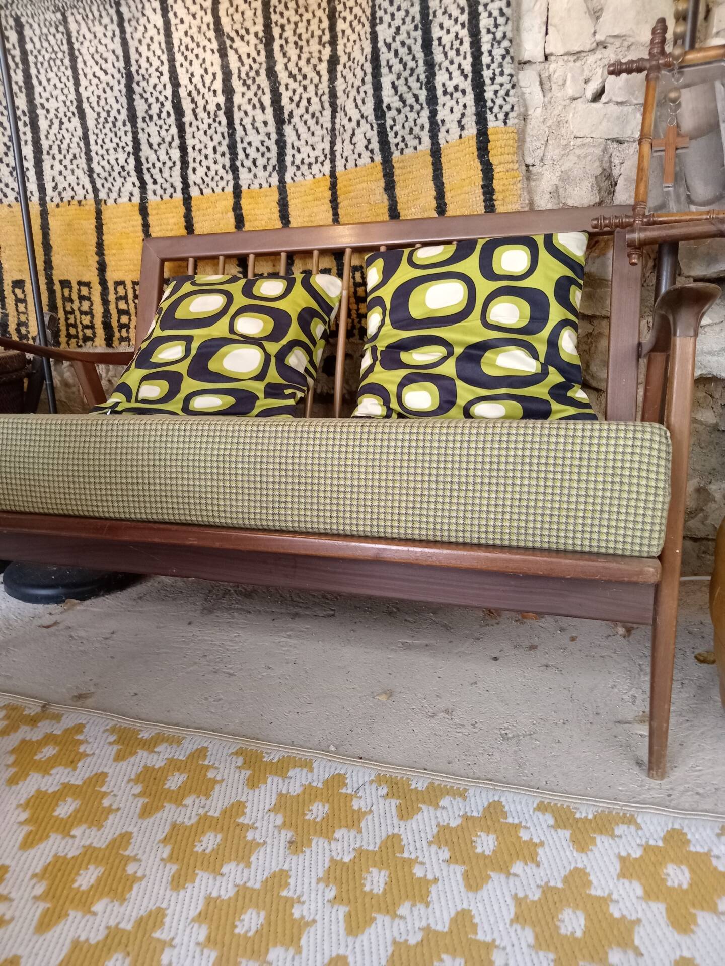Scandinavian banquette style