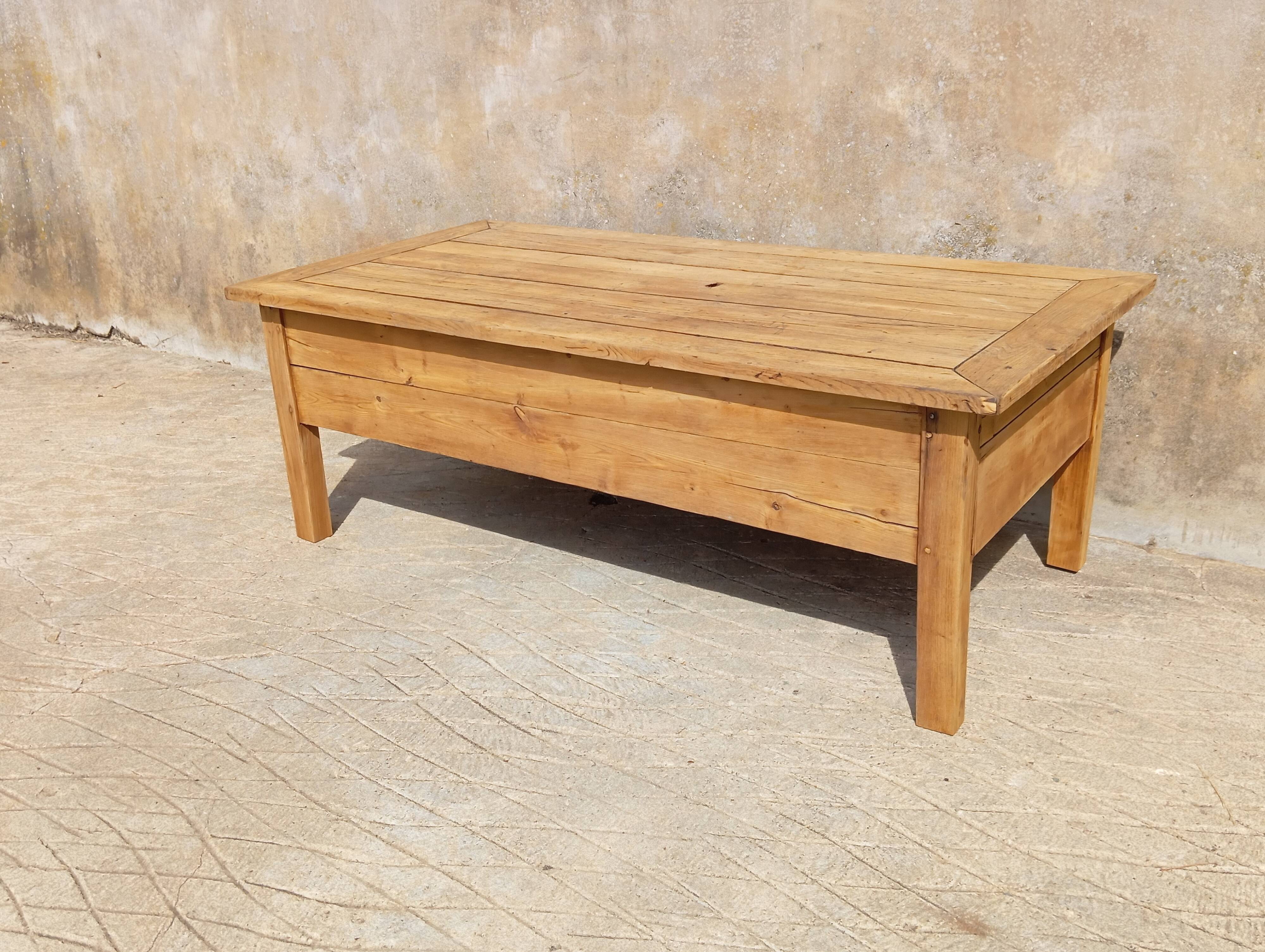 Table basse de ferme