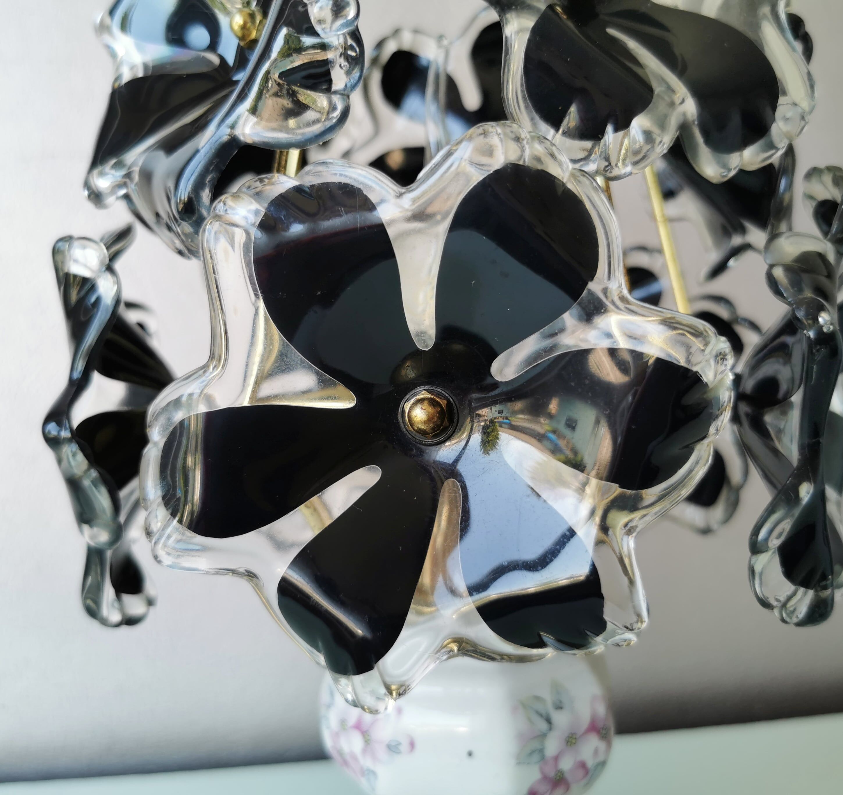 Table lamp with glass flowers, 80
