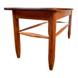 Vintage Scandinavian coffee table in solid oak - 1960s design - H50 cm