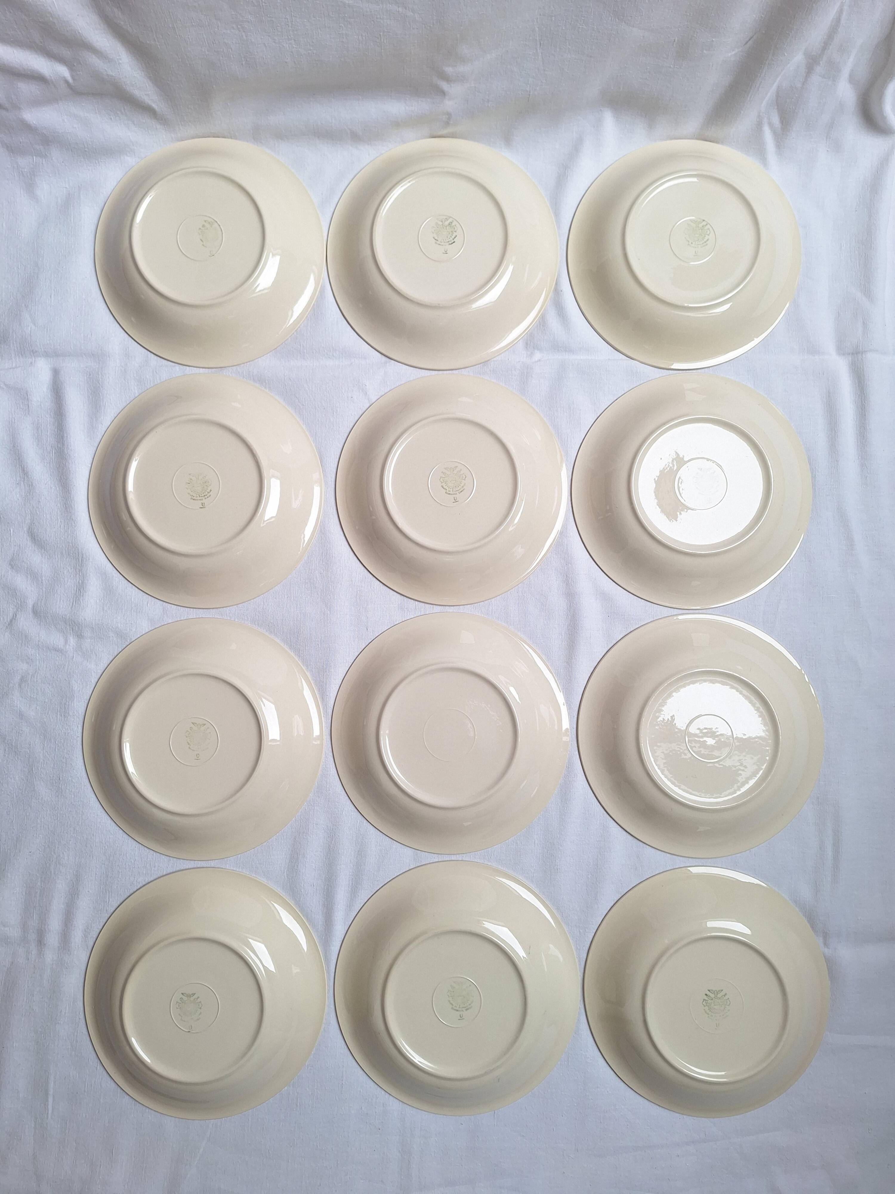 Deep plates or salad plates Villeroy & Boch yellow