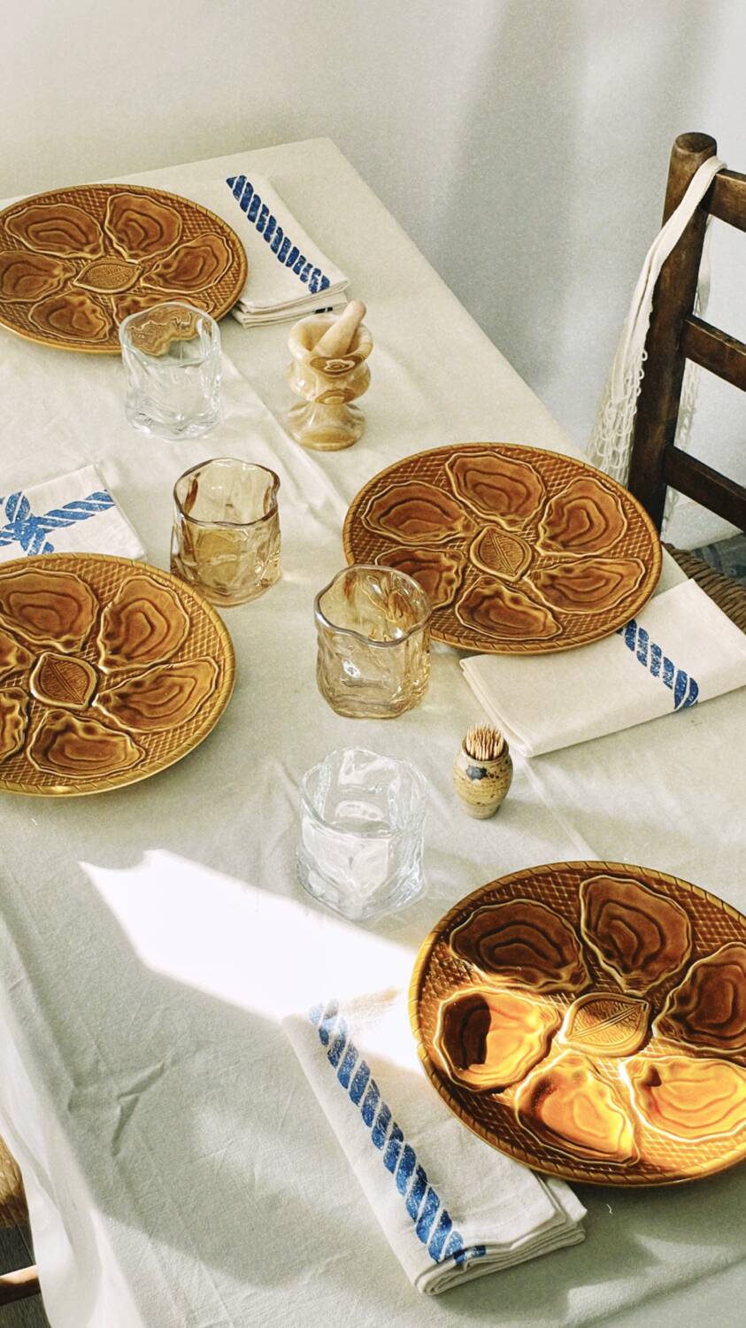 6 oyster slip plates