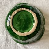 Soup bowl or vegetable in the shape of cabbage slurry