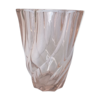Vintage vase in pink glass art deco France