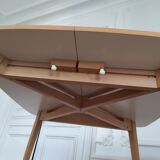 Table pieds compas