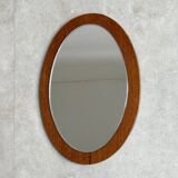 Miroir mural ovale en teck du milieu du siècle
