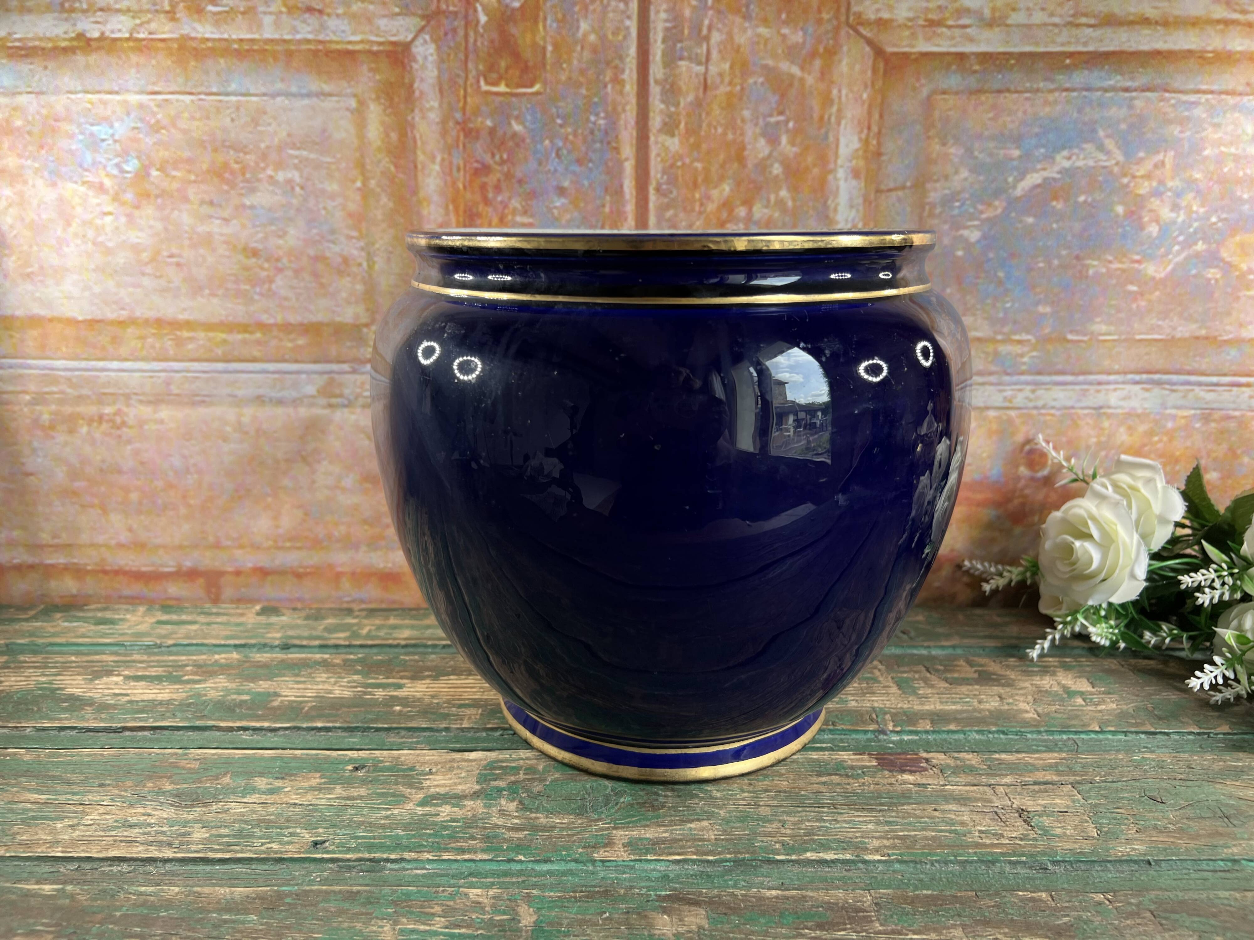 Large round old blue planter Luneville