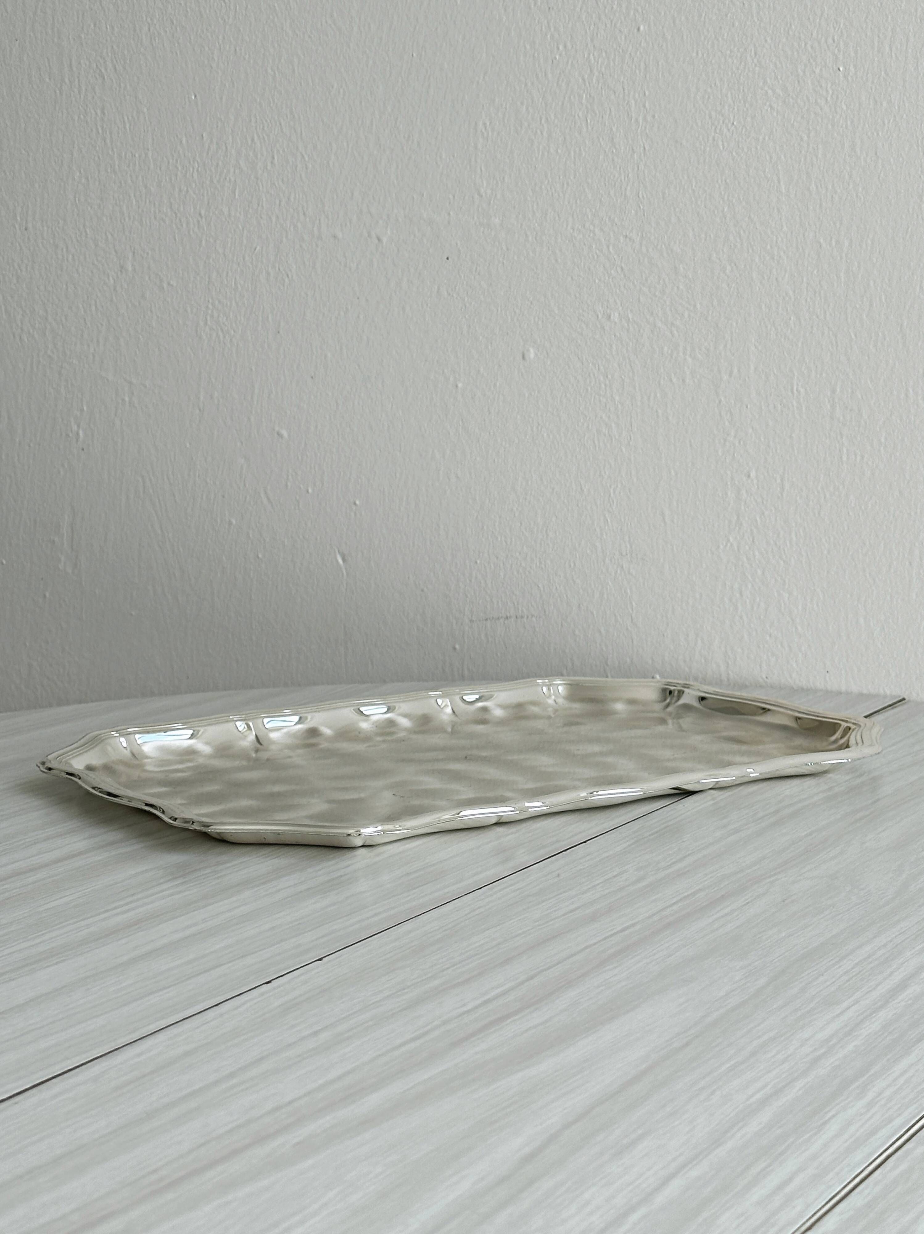 Rectangular metal tray