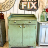 Former green patina workshop service