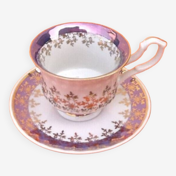 Porcelain coffee cup / saucer