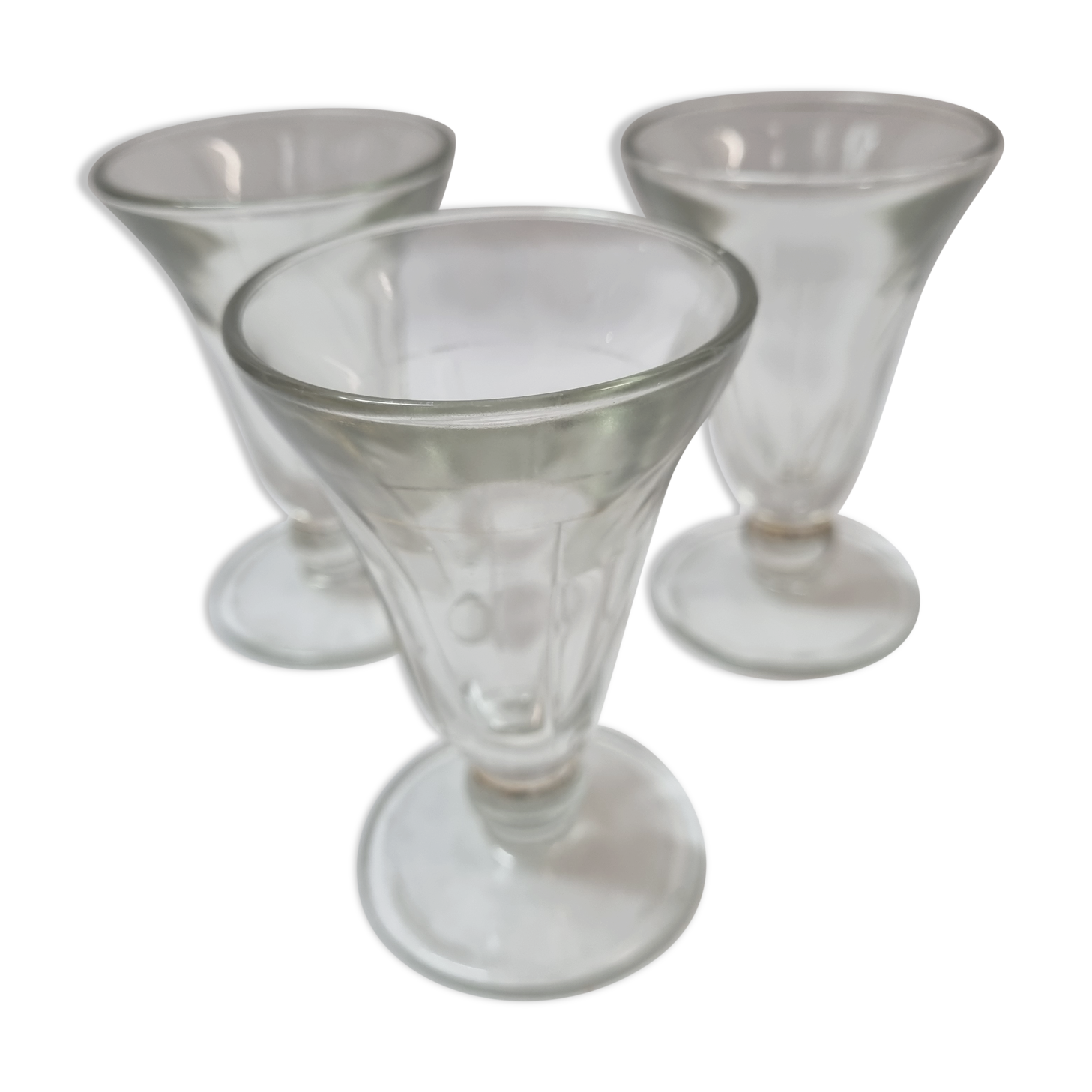 3 glasses bistrot early twentieth