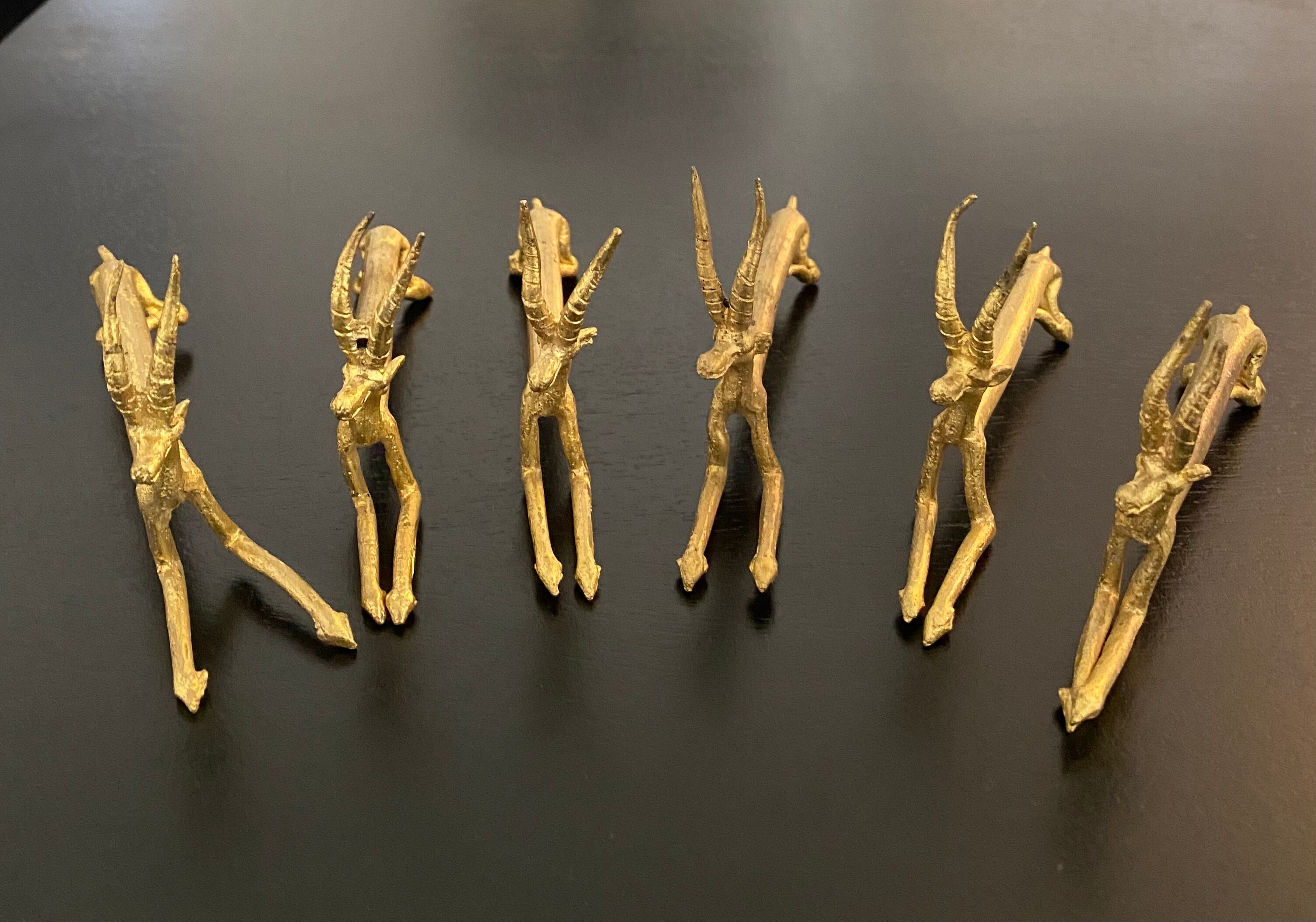 6 porte-couteaux forme antilope en laiton