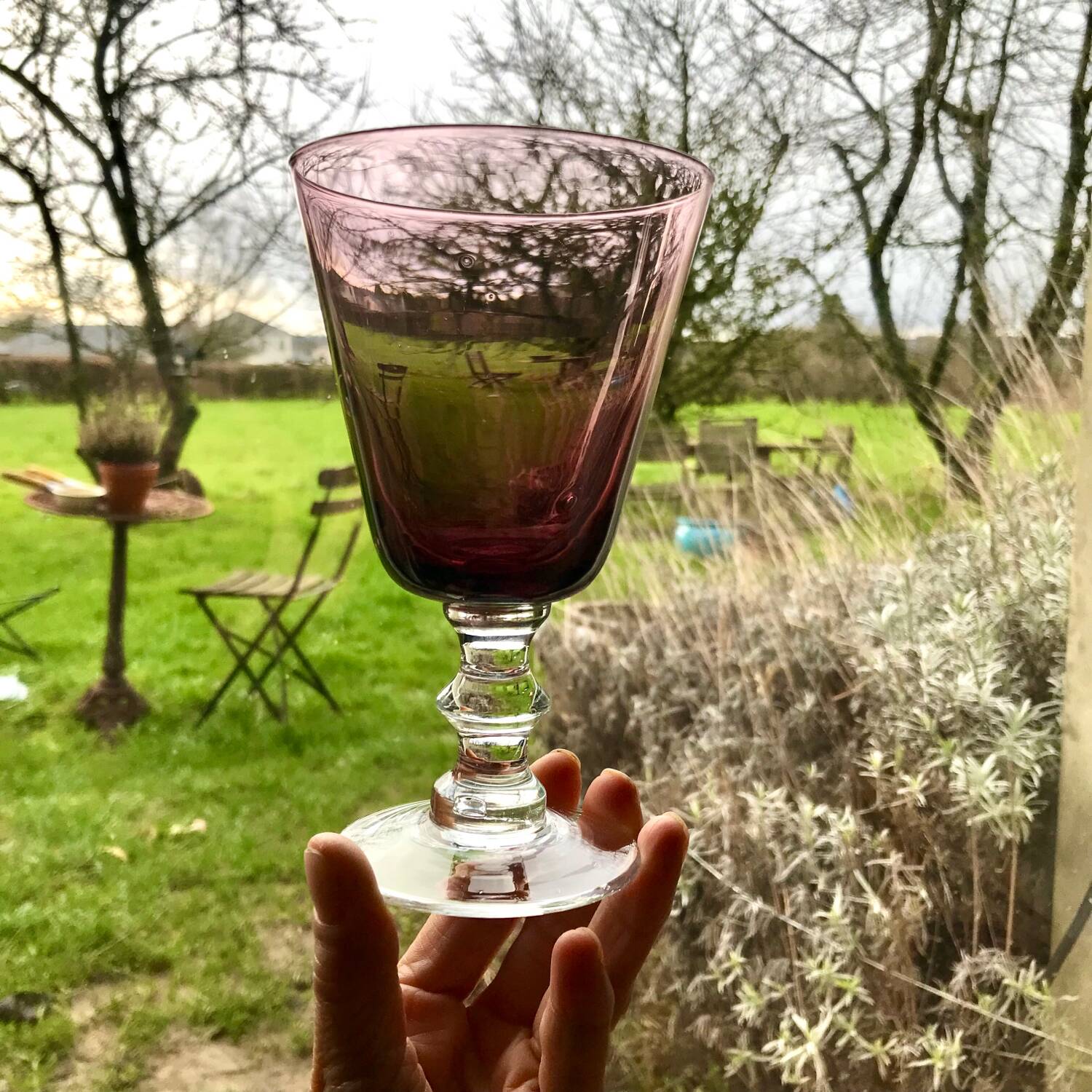 Lot de 6 verres à vin colorés soufflés bouche