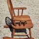 Rocking-chair vintage pour enfant