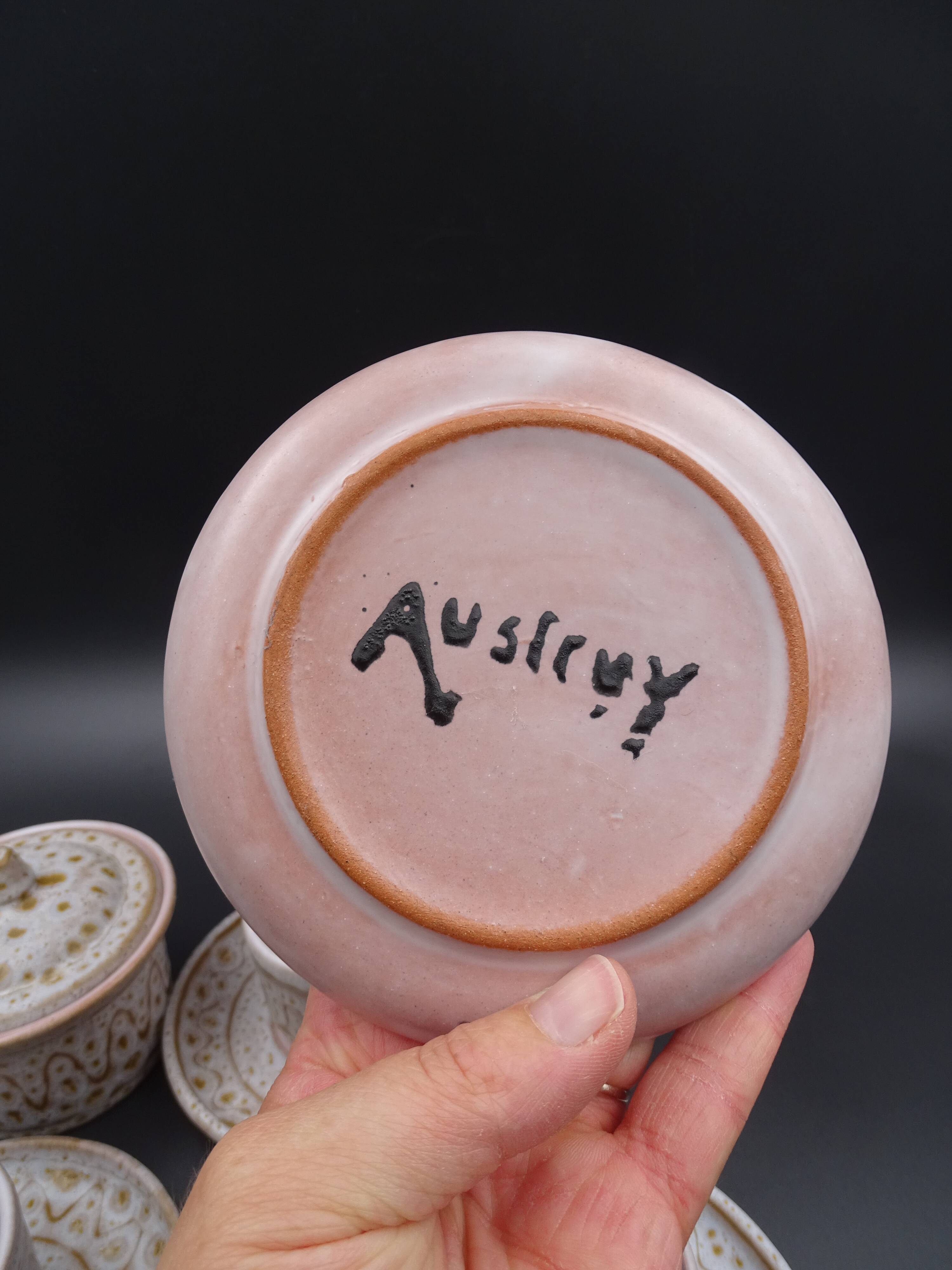 Earthenware coffee service signed Jean Austruy Vallauris around 1970 - Cups - saucers - milk pot