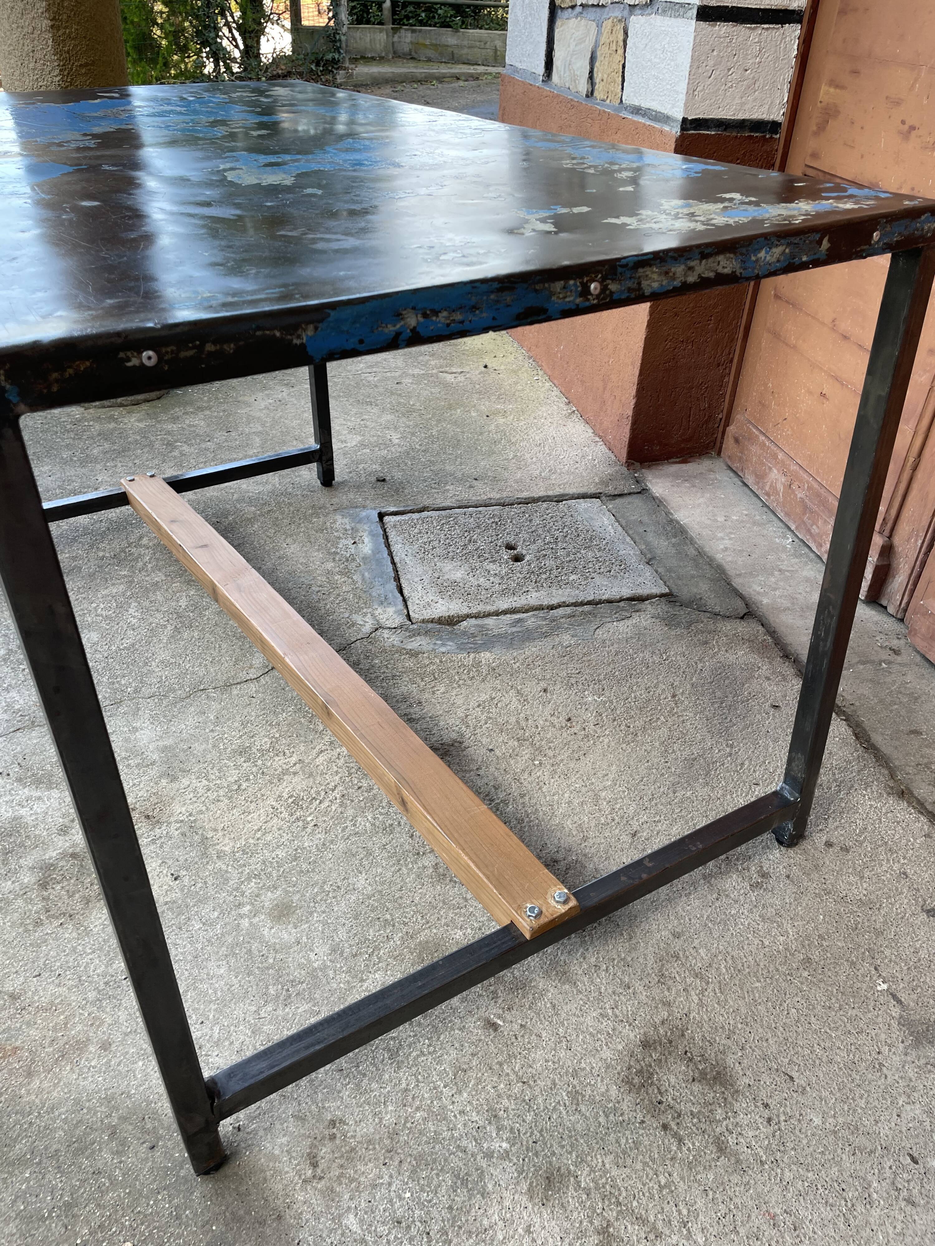 Industrial style table and chairs