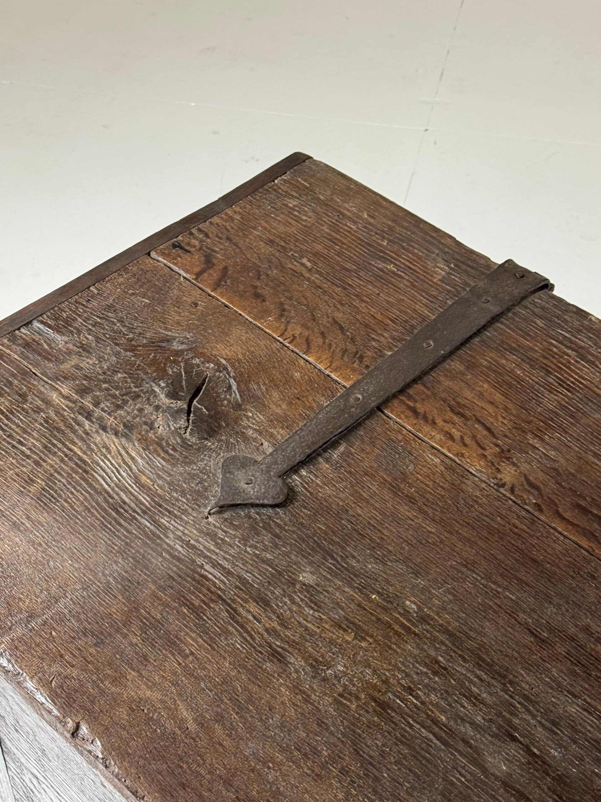 Stollentruhe chest 17th century