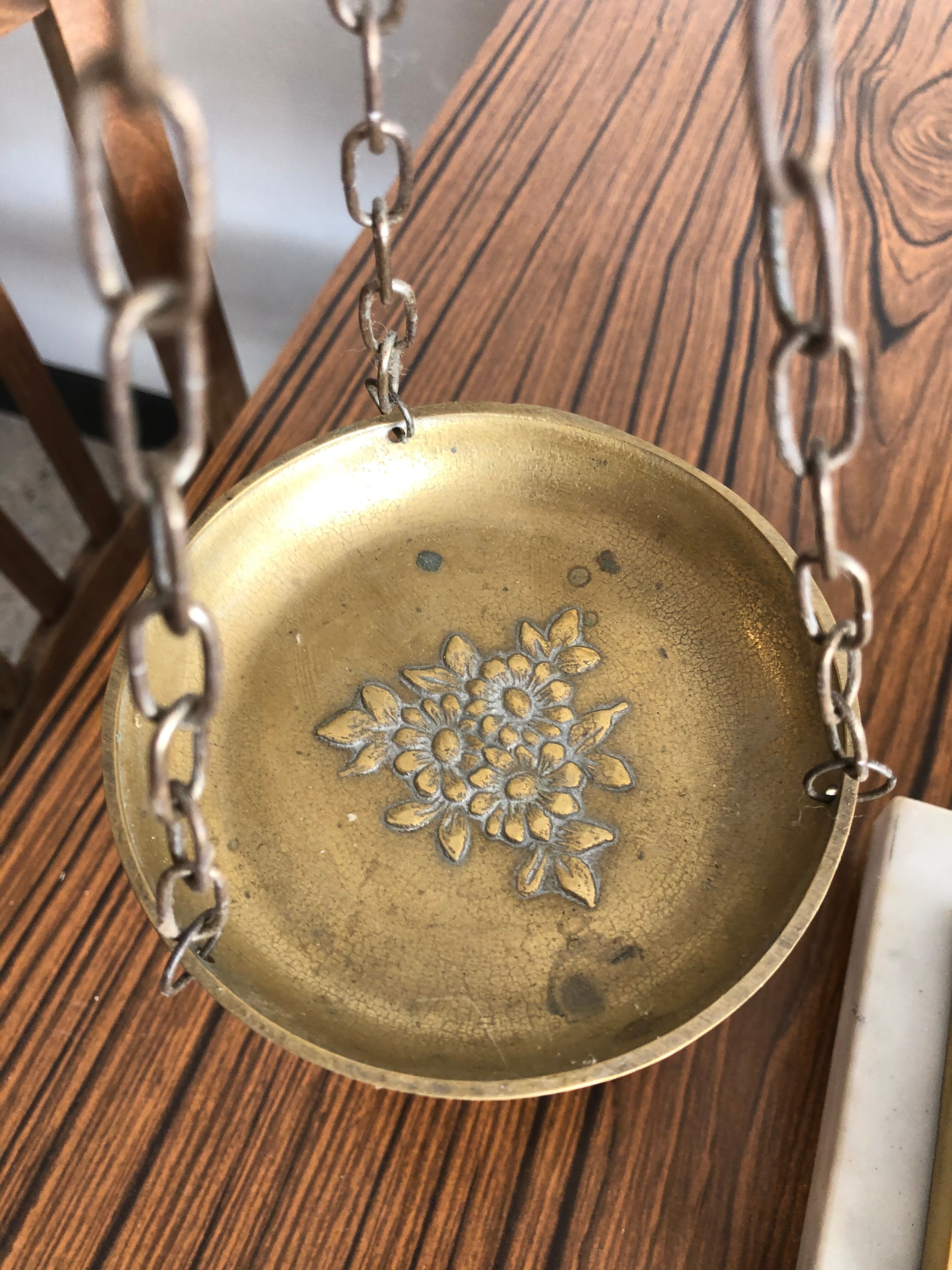 Trebuchet brass scale