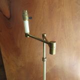 Lampe liseuse sur pied depliable et articulee