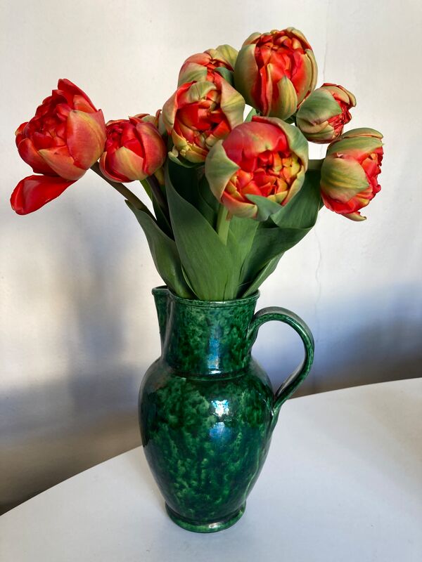 Pichet vase en terre vernissée vert Vaullauris 1960