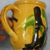 Pottery earth varnished popular art