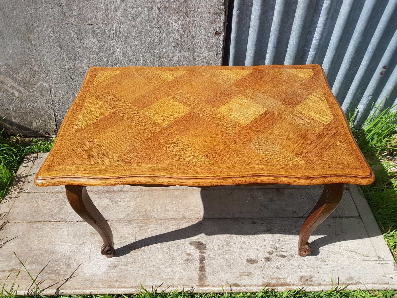 Former table low style Louis XV marquetry wood feet curved vintage
