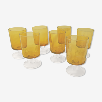 Set de 7 verres à pied ambré 70's