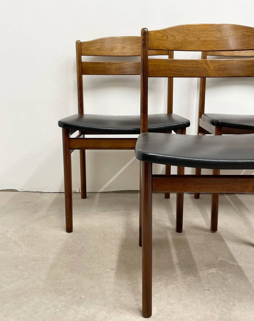 4 Danish chairs in Rio rosewood